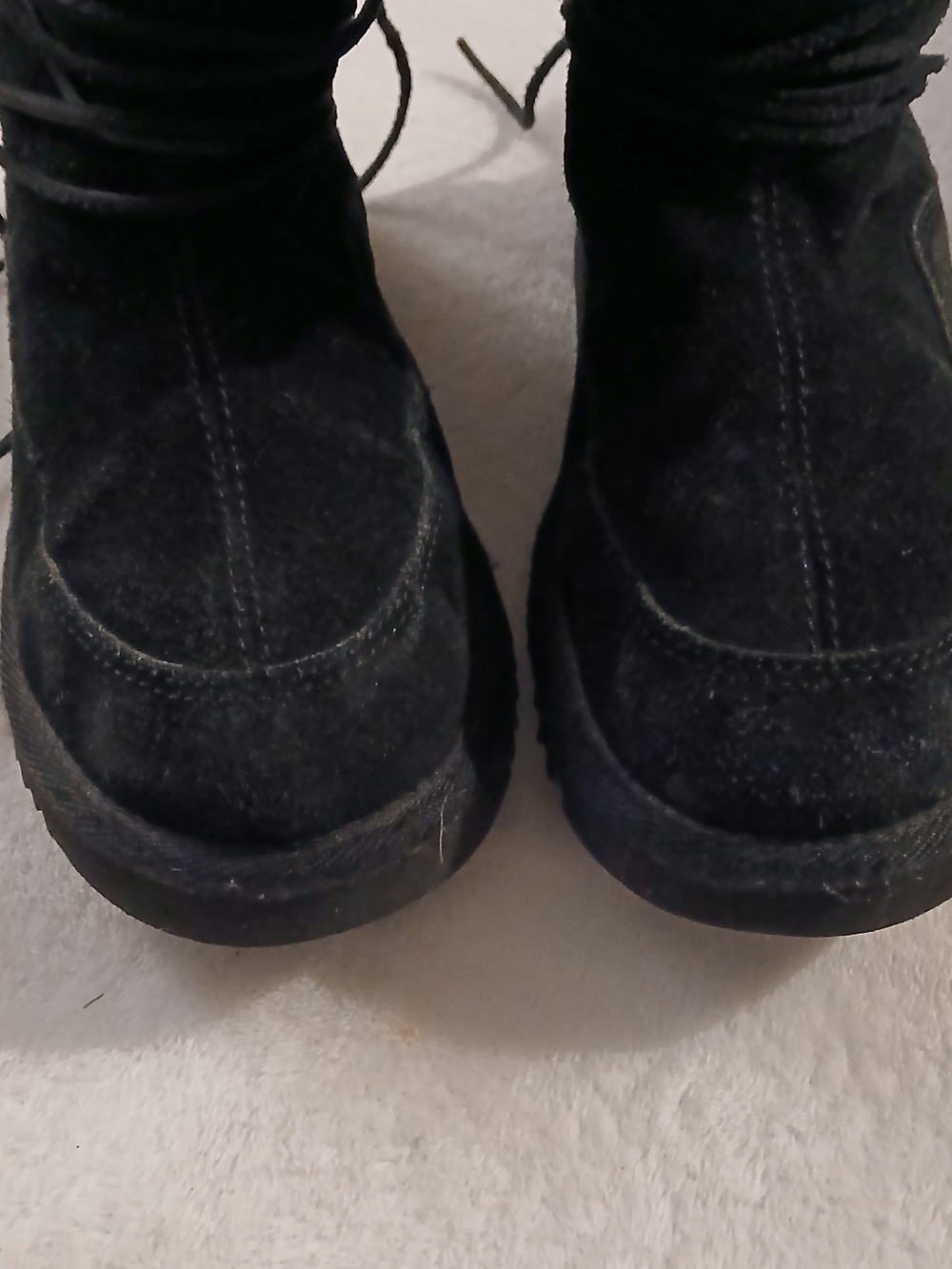 UGG Black Suede Lace-Up Winter Boots + Cream Shearling Cuff, Size 5 - Picture 5 of 6